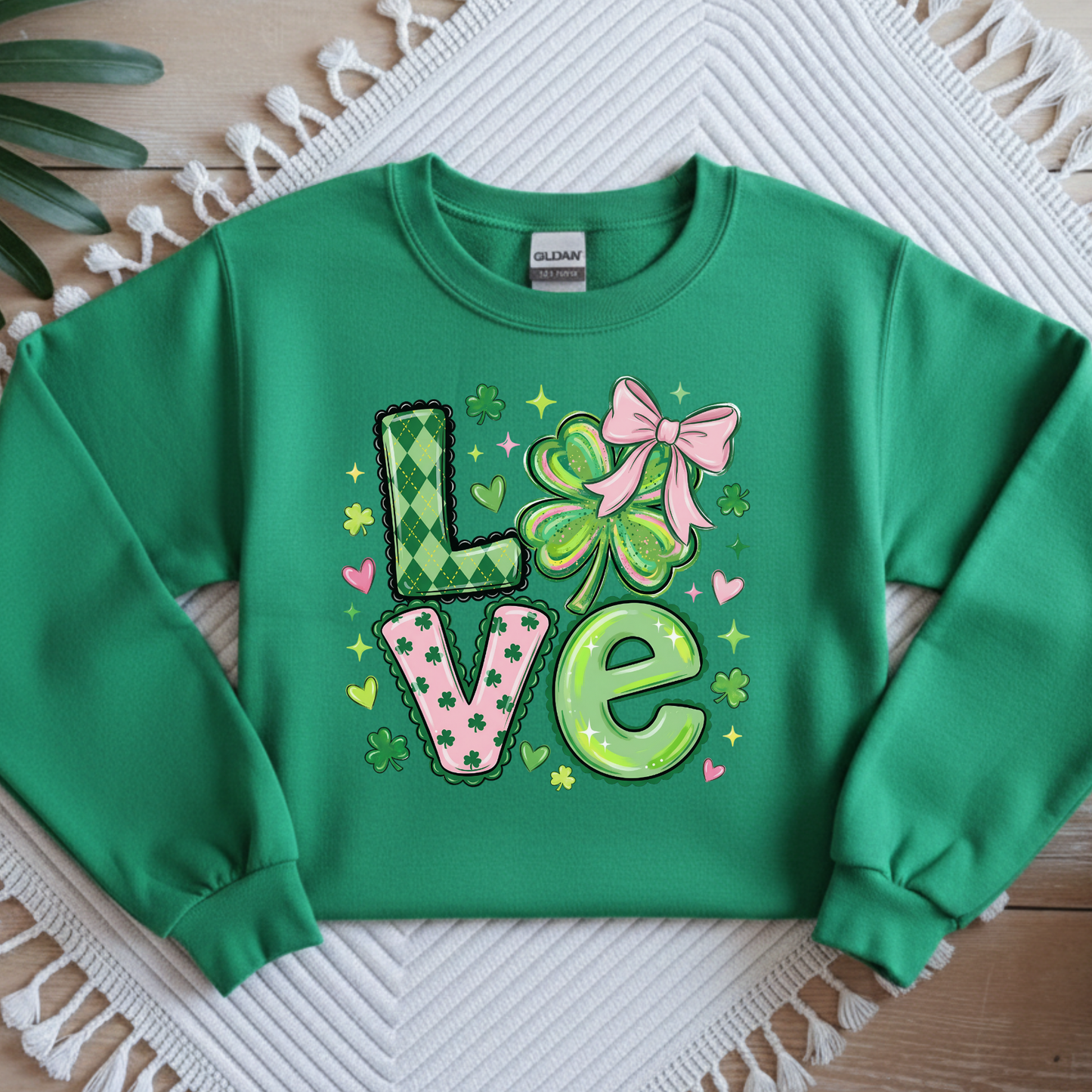 Lucky Love Shamrock Sweatshirt | Coquette St. Patrick’s Day Shirt